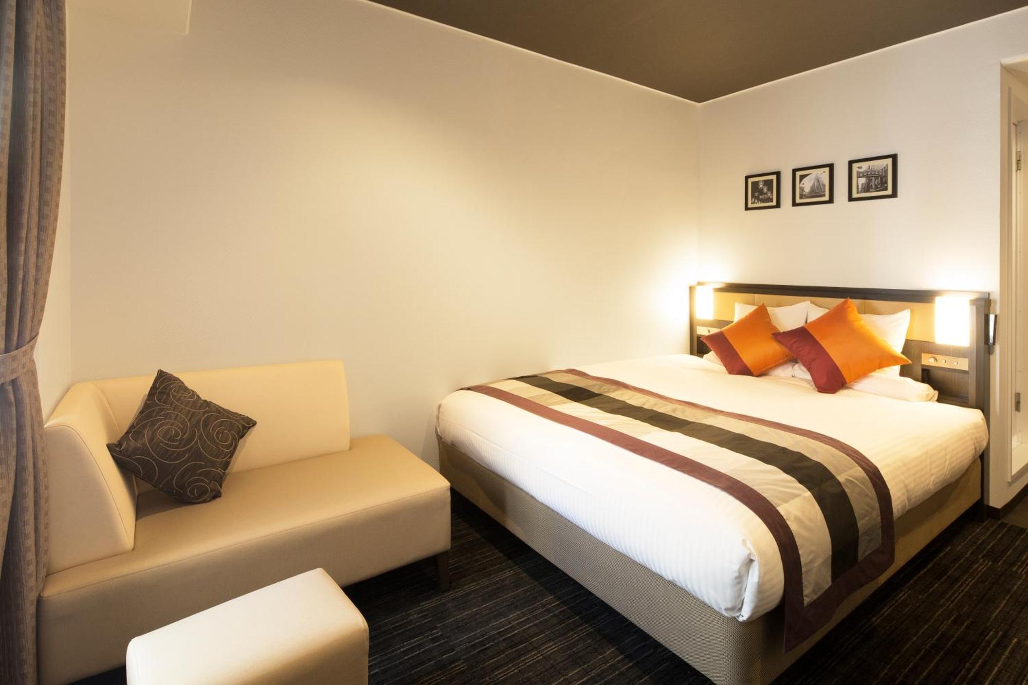 Hotel Mystays Shinsaibashi Ōsaka Exterior foto